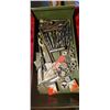Image 1 : CONTENT OF DRAWER - DRILL BITS AND DIES