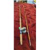 Image 1 : 105" ROD WITH PENN LEVEL WIND REEL