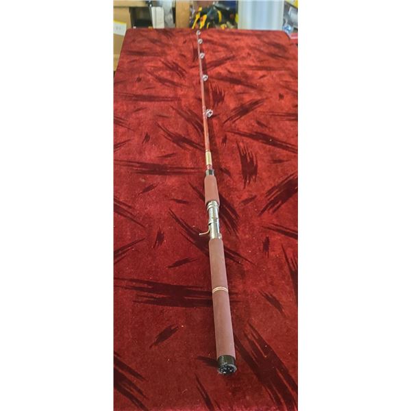 BERKLY CHERRYWOOD ROD 5'6"