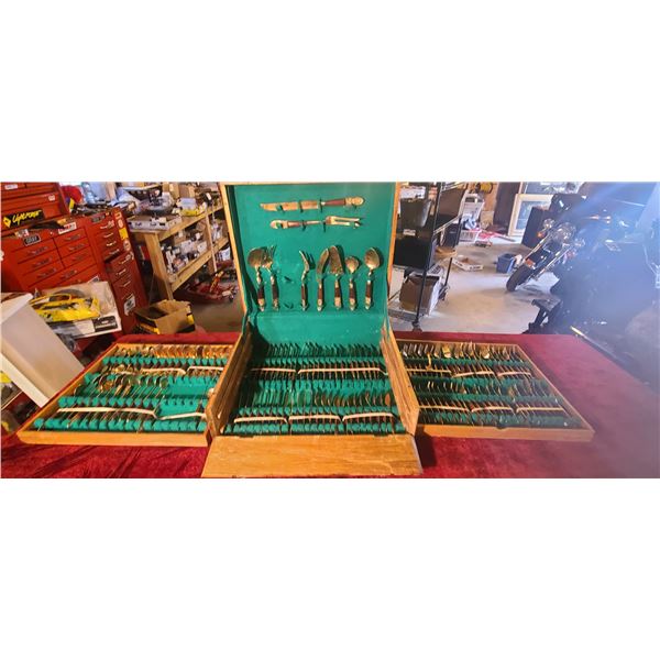 CUTTLERY SERVING SET MARKED SIAM (MOST LIKELY BRASS)