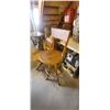 Image 2 : OAK BAR STOOL AND OAK OFFICE CHAIR