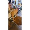 Image 7 : OAK BAR STOOL AND OAK OFFICE CHAIR