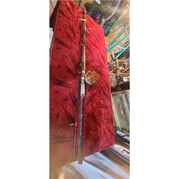 BIG WATER UGLY STICK 12' AND PEETS REEL