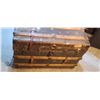 Image 17 : WOOD AND LEATHER STRAPPED STEAMER TRUNK 35 X 21 X 24"