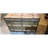Image 3 : WOOD AND METAL STRAPPED STEAMER TRUNK 36 X 20 X 23