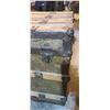Image 5 : WOOD AND METAL STRAPPED STEAMER TRUNK 36 X 20 X 23
