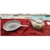 Image 1 : CAST IRON TEA POT AND CAST IRON FRYING PAN