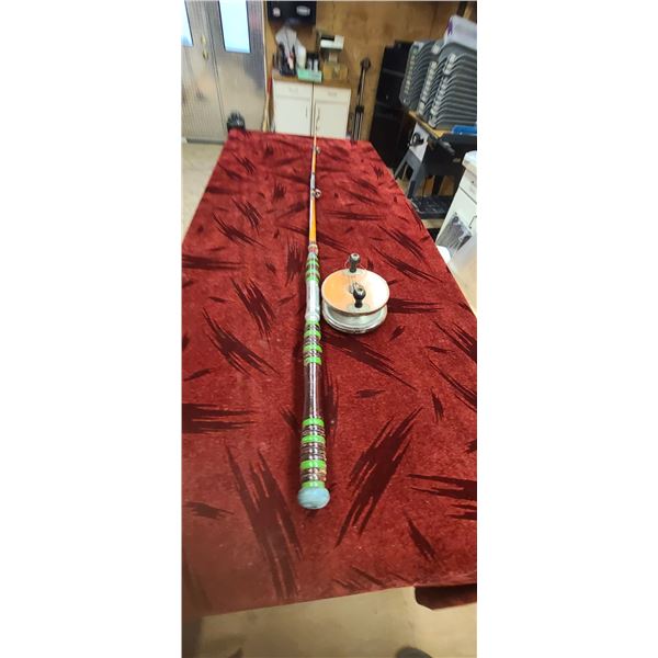 PEETS REEL AND HEXAGONAL ROD