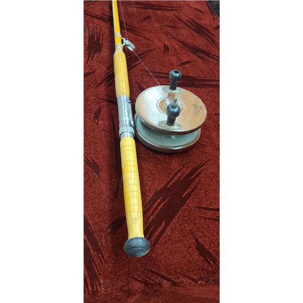 PEETZ ROD AND REEL
