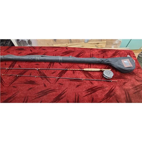 HARDY FLY REEL COMES WITH CUSTOM ROD "THE PRINCESS" REEL MADE IN ENGLAND COMES WITH CASE