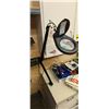 Image 1 : MAGNIFYING LAMP