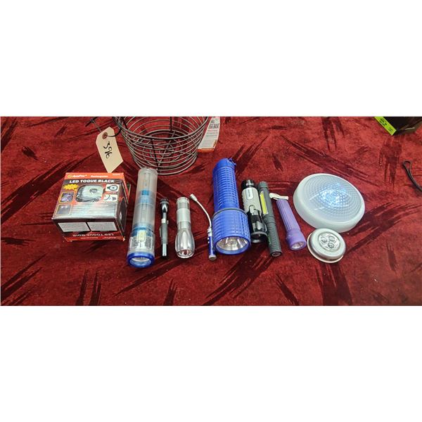 LOT OF FLASHLIGHTS