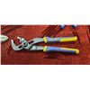 Image 8 : ASSORTED PLIERS