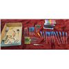 Image 1 : LARGE SELECTION OF SCREW DRIVERS AND PICKS