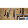 Image 6 : SHAFT TRUING JIG AND MISC MEASURING TOOLS/CALIPERS ON WALL