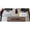 Image 4 : AIRTRONICS RADIO CONTROL SYSTEM - NEEDS REPAIR