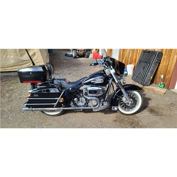 1980 HARLEY DAVIDSON FLHS BLACK 1340CC, BATWING FAIRING , WHITE WALL TIRES - GOOD TREAD, COMES WITH