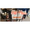 Image 17 : HOBART WELDING MACHINE - MIG MODEL 125 - COMES WITH SOME RODS AND WELDING CART