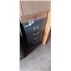 Image 1 : 2 DRAWER FILE CABINET