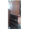Image 1 : CABINETS C/W SHELVES