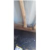 Image 2 : AXE AND PICK AXE