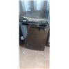 Image 1 : NEAR NEW BLACK BAR FRIDGE