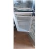 Image 2 : NEAR NEW BLACK BAR FRIDGE