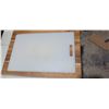 Image 2 : LARGE WOOD CUTTING BOARD, PLASTIC CUTTING BOARD AND BBQ BRANDING IRON