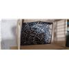 Image 1 : BOX OF 2" TWISTED NAILS