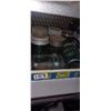 Image 2 : ANTIQUE JARS , 4 TRAYS