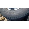 Image 4 : 4 MICHELIN 275/70R17 E RATED 40%