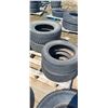 Image 1 : PALLET OF 4 TIRES 2- 265/70 R17 E RATED 40% PLUS 2-215/55R16 30%