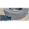 Image 2 : 1 BRIDGESTONE  P255/80 R17