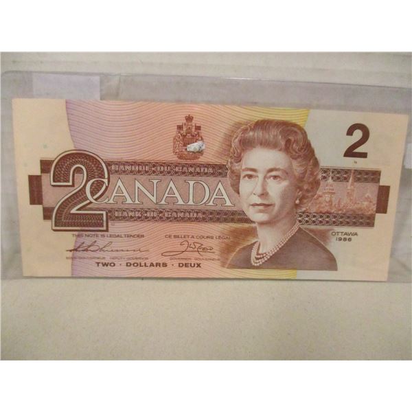 1986 UNCIRCULATED POKER HAND SERIAL NUMBER (2'S & 4'S) $2 BILL