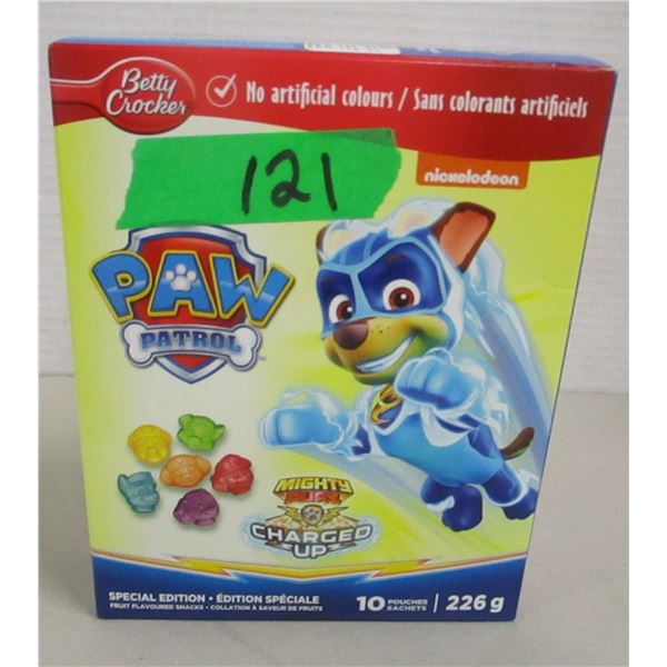 FREIGHT DAMAGE (AS IS):  PAW PATROL FRUIT FLAN SNACKS (10 POUCHES) - BOX