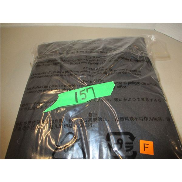 NEW:  DOUBLE MICROFIBRE BLACK 4 PIECE SHEET SET