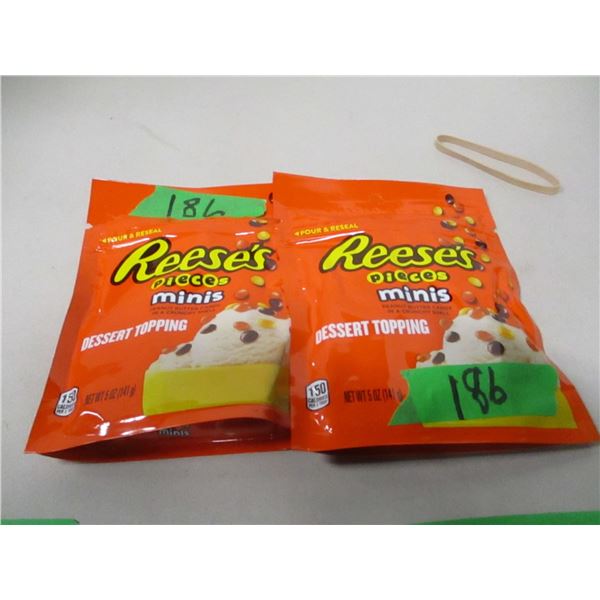 FREIGHT DAMAGE (AS IS):  REESE'S MINIS DESSERT TOPPING (2 BAGS X 141G)