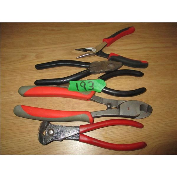 ESTATE:  BOX C/W 5 ASSORTED PLIERS