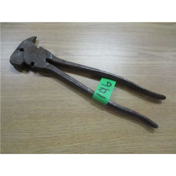 ESTATE:  PAIR OF FENCING PLIERS