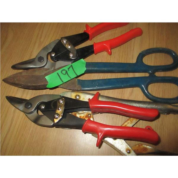 ESTATE:  BOX C/W VARIOUS SNIPS & PLIERS