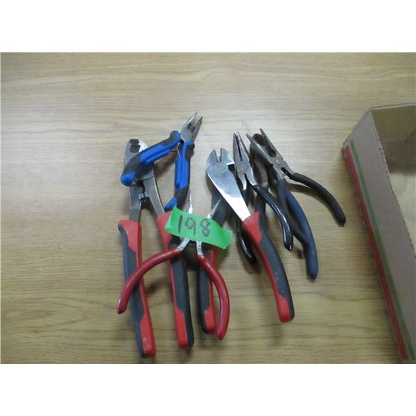 ESTATE:  BOX C/W ASSORTED PLIERS