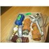 Image 2 : ESTATE:  FLAT C/W ASSORTED VALVES