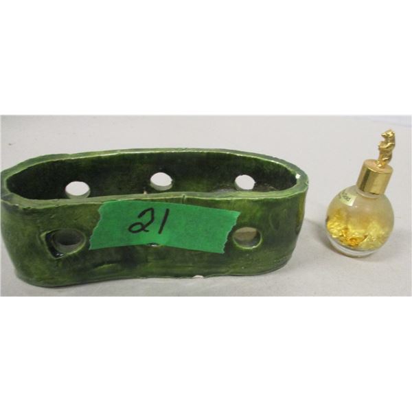 SEIZURE/COLLECTABLE:  VILE C/W GOLD COLORED FLAKES & METAL CANDLE HOLDER