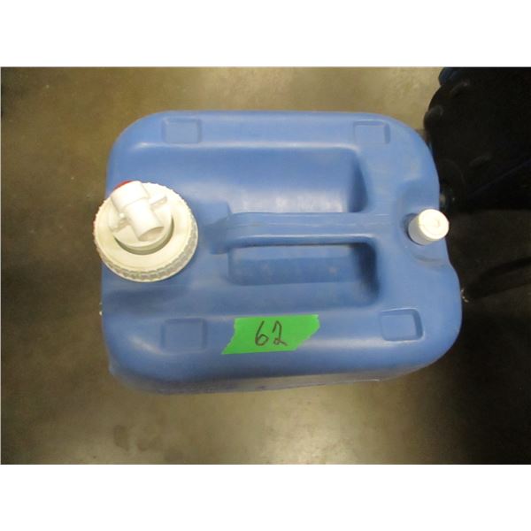 ESTATE:  20 LITRE PORTABLE WATER JUG