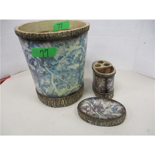 ESTATE:  3 PIECE BATHROOM SET