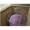 Image 2 : ESTATE:  7 PIECE GLASS & PITCHER SET