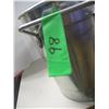 Image 4 : ESTATE:  GOLD DRINK TUB