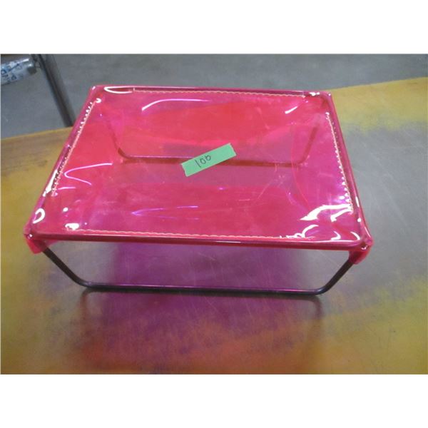 14" X 11" VINYL STOOL