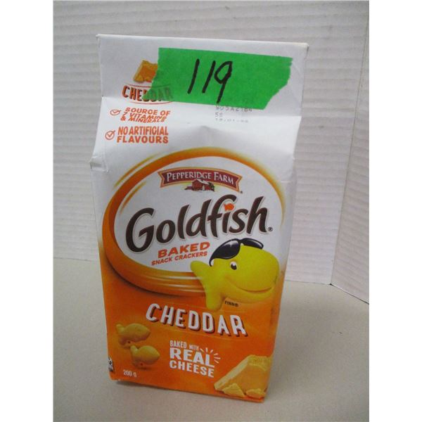 FREIGHT DAMAGE (AS IS):  GOLDFISH CHEDDAR CRACKERS (200G) - PACKAGE