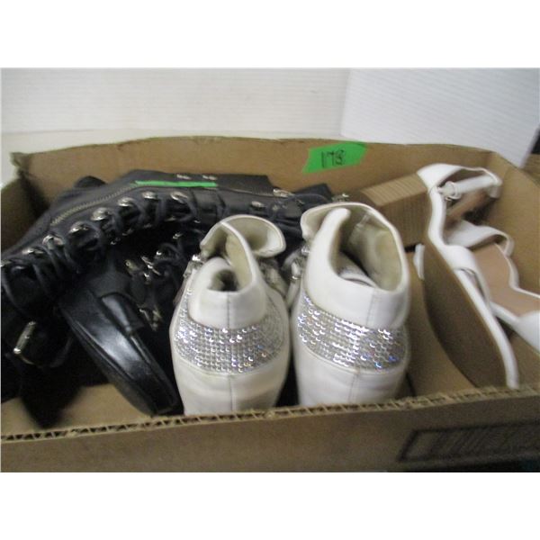 FLAT C/W ASSORTED LADIES SHOES